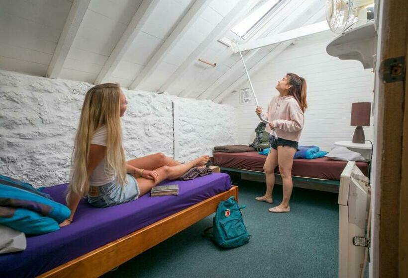 Номер Economy с общей ванной комнатой, Port Fairy Yha