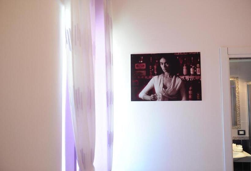 Трехместный Superior Вид на Море, L Isola Del Postino Rooms