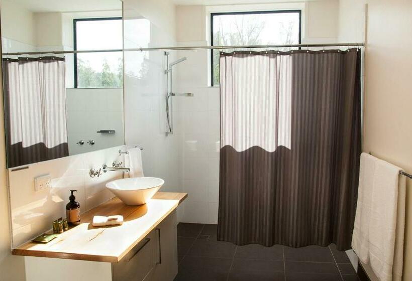 Люкс Deluxe Кровать Кинг, Saladin Lodge