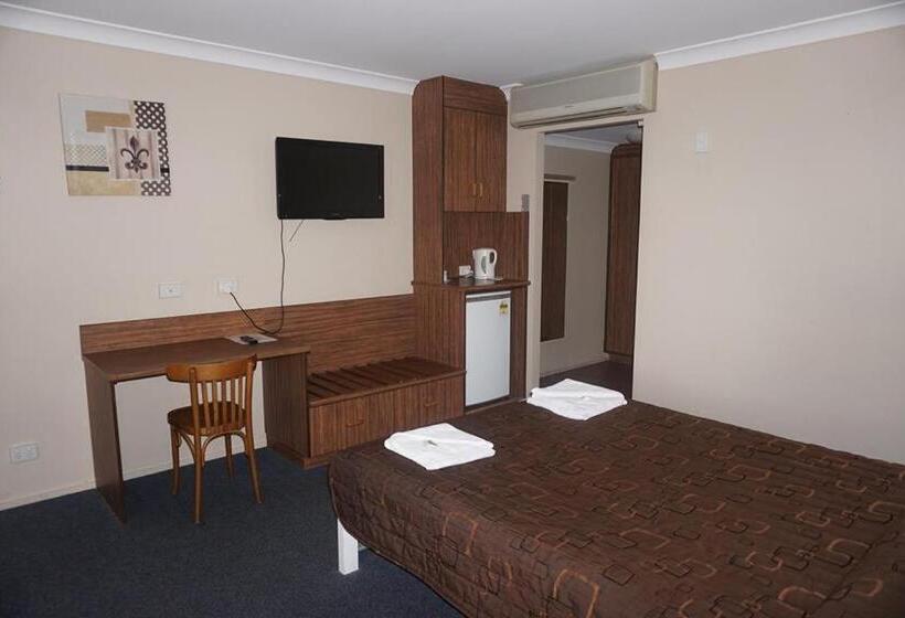 스탠다드 트리플 룸, O Dowds Hotel/motel Rockhampton