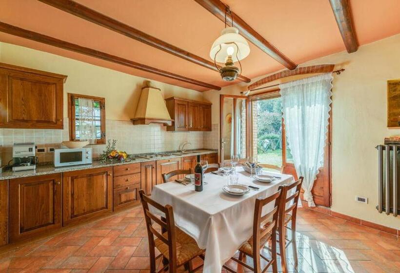 Апартаменты 2 Спальни с Садом, Podere Casanova