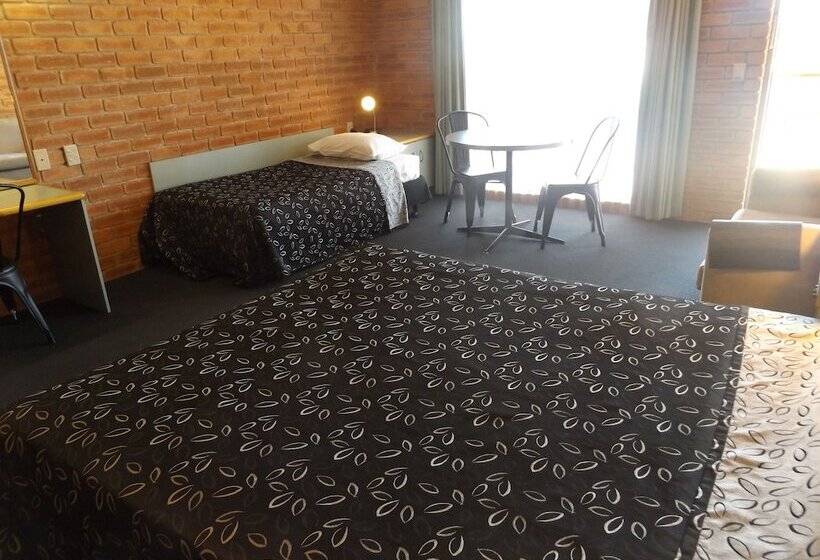 디럭스 룸, Mulwala Paradise Palms Motel