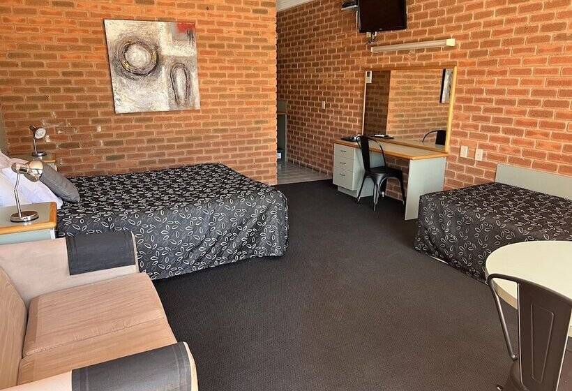 디럭스 룸, Mulwala Paradise Palms Motel