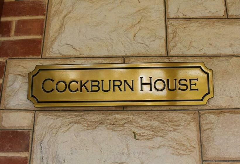 침실 4개 주택, Cockburn House