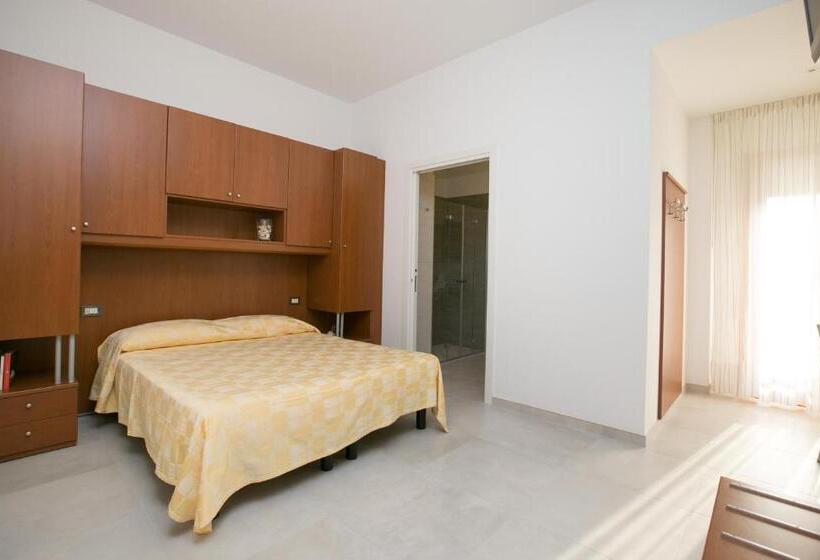 标准间, Albergo Arcobaleno
