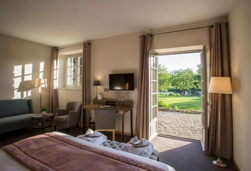 Номер Комфорт Вид на Бассейн, Hôtel De L Abbaye Le Tronchet Saint Malo