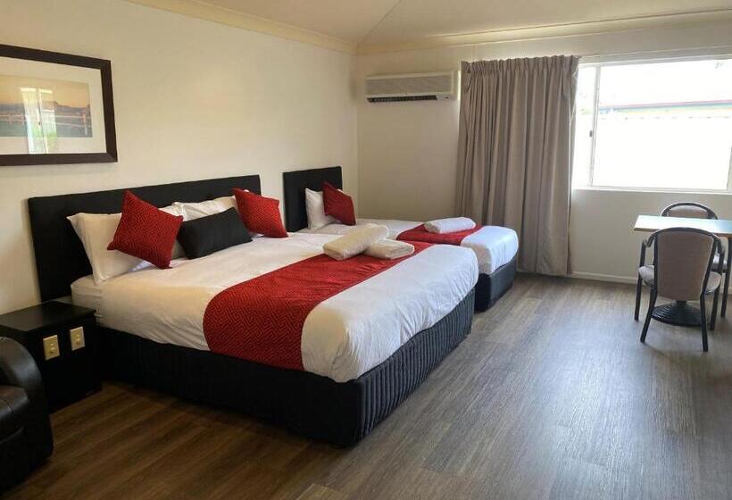 غرفة قياسية لذوى الاحتياجات الخاصة, Emerald Explorers Inn