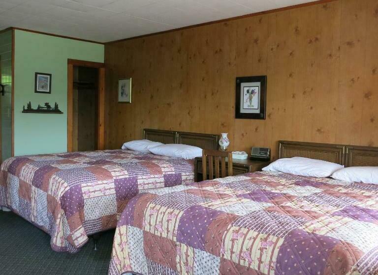 Студия Стандарт, The Austin Inn