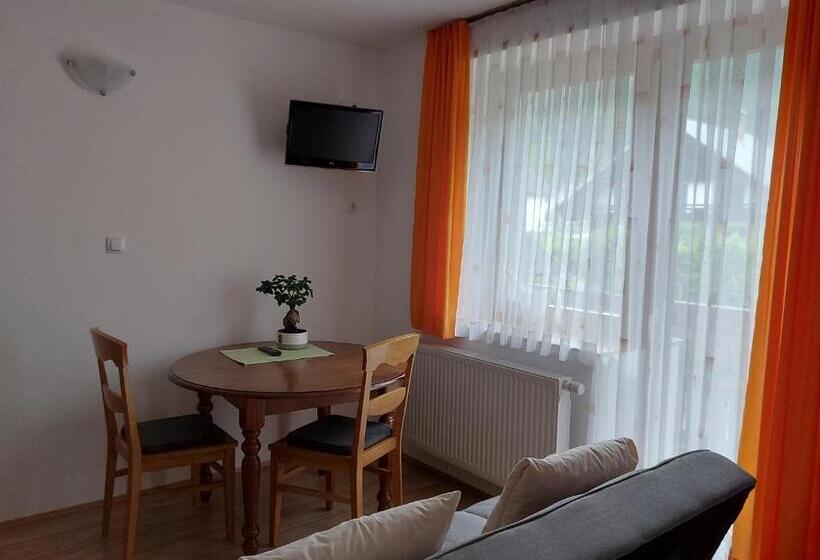 Standard Room with Balcony, Apartments And Rooms Martuljk