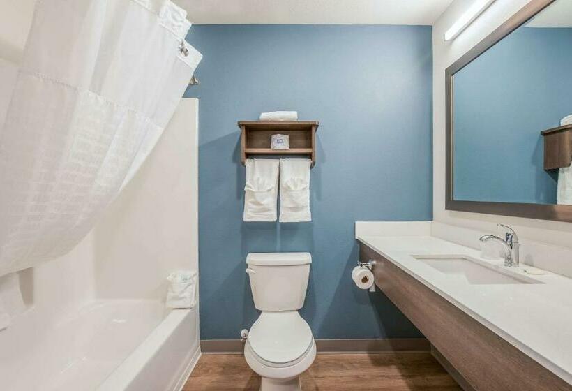 Pokój Typu Standard Łóżko King Przystosowany dla Osób Niepełnosprawnych, Woodspring Suites Chicago Midway