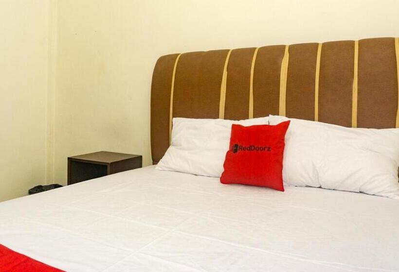 Номер Economy, Reddoorz Near Sentani Airport Jayapura