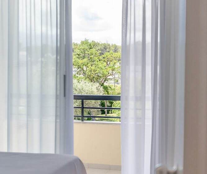 Апартаменты Комфорт 1 Спальня, Aparthotel Bahia Pollensa