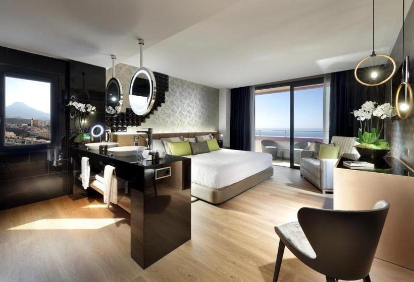 Номер Deluxe, Hard Rock Hotel Tenerife