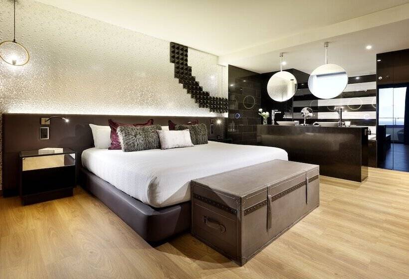 جناح, Hard Rock Hotel Tenerife