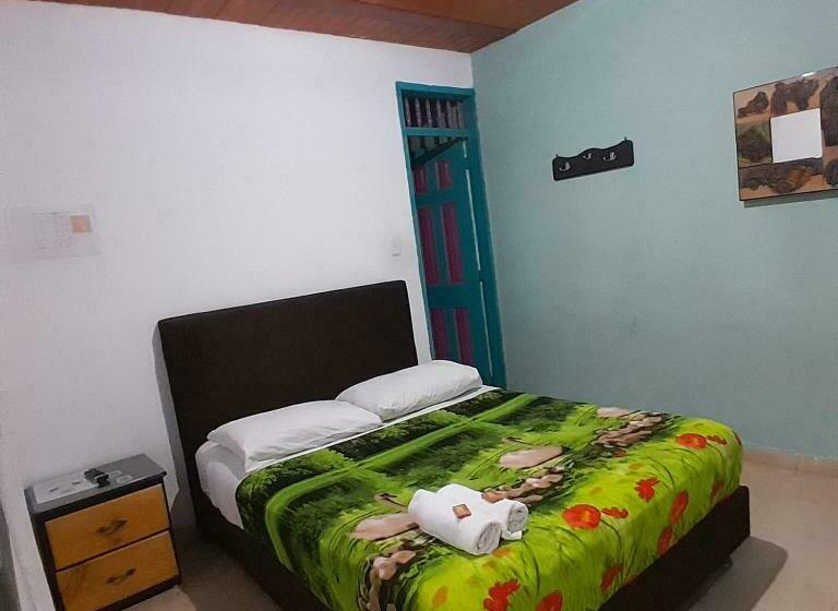 스탠다드 룸, Hostal Johnnier