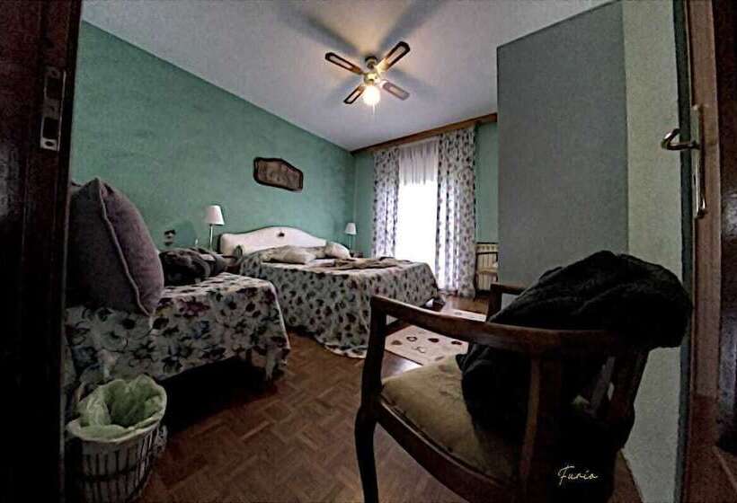 اتاق اکونومی, B&b Jasmyn