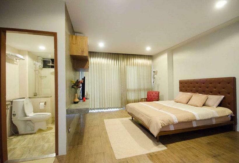 Номер Стандарт с Балконом, The Residence Thepkanjana