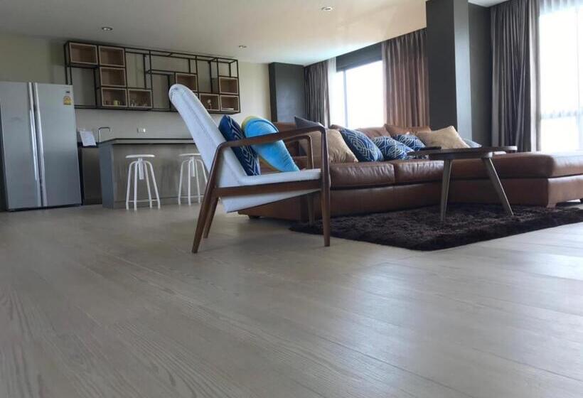 Президентский Люкс, The Residence Thepkanjana
