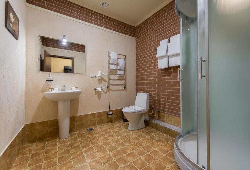 Трехместный Номер Классика, Green Villa