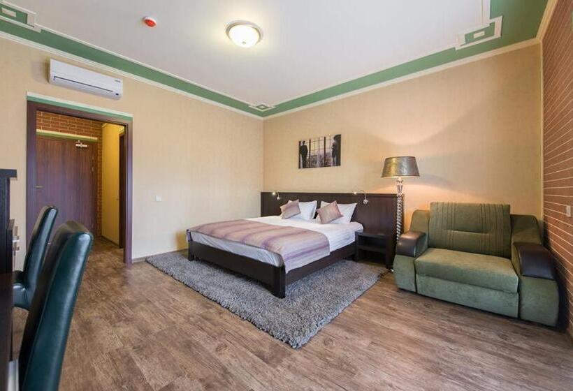 Номер Стандарт с Балконом, Green Villa