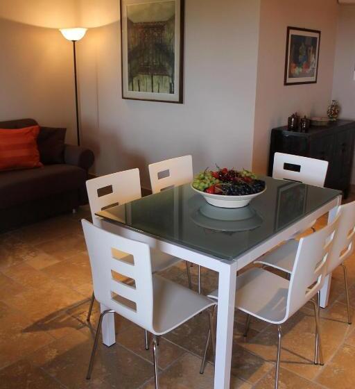 Апартаменты 2 Спальни, Relais Pugliano