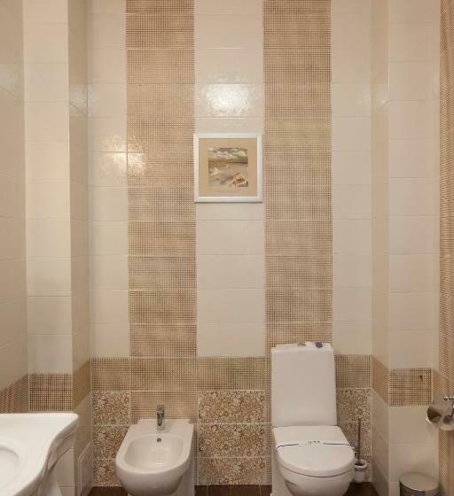 Дом 2 Спальни, Park Hotel Kidev