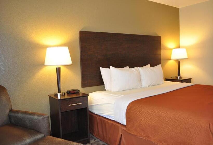 Номер Superior, Spark By Hilton Cedar Falls