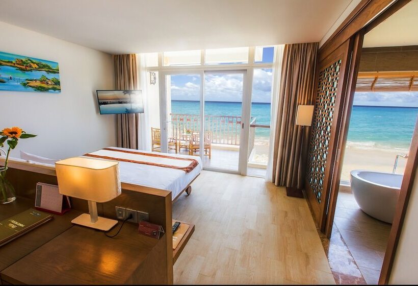 سوئیت پریمیوم با چشم‌انداز دریا, Sandy Beach Non Nuoc Resort