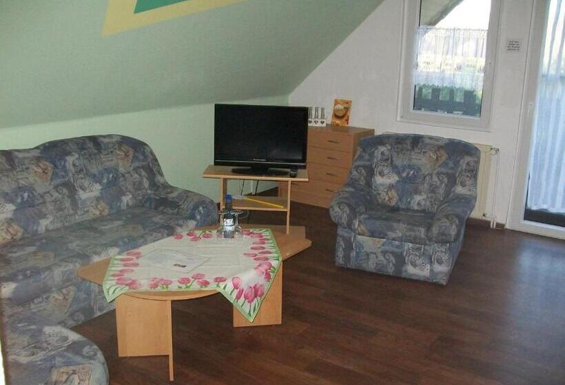 Номер Стандарт с Балконом, Haus Darmstadt