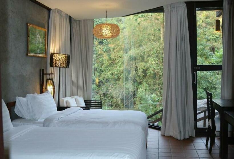 Номер Deluxe с Балконом, Namkat Yorla Pa Resort