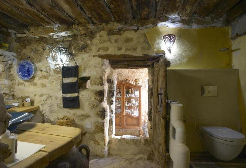 Номер Стандарт, Auberge De Tamezret