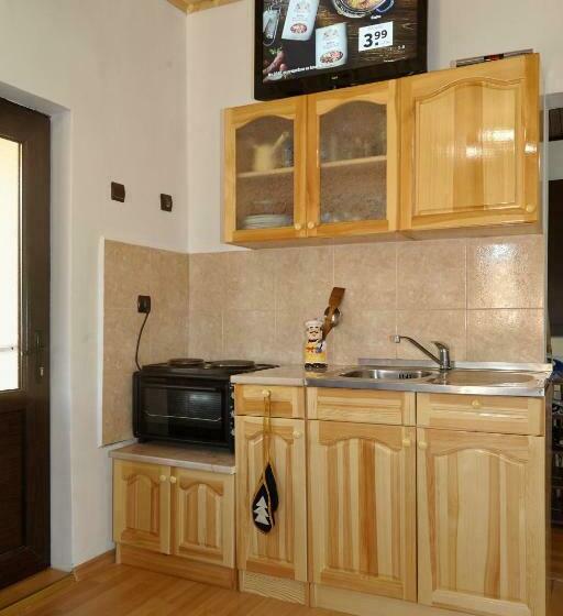 Семейный Номер, Guesthouse Vazrozhdenski Kashti
