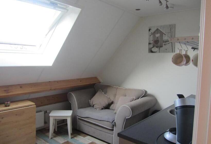 带共用浴室的标准房间, B&b Onder Ons Riet