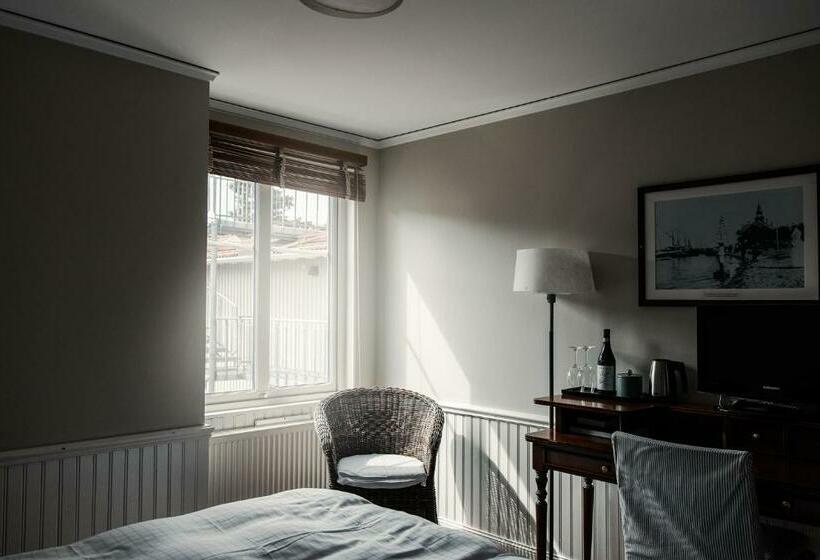 Номер Стандарт, Sandhamn Seglarhotell