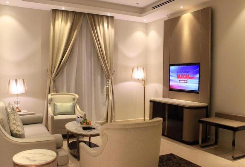 디럭스 주니어 스위트, Malfa Hotel Apartments