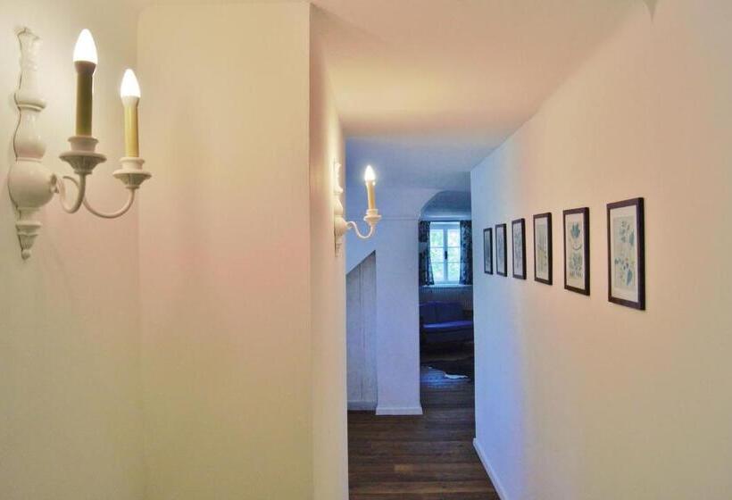 山の見えるジュニアスイート, Landsitz Oberhof Petit Hôtel