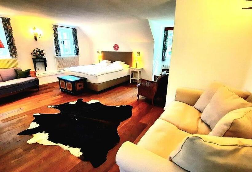 山の見えるジュニアスイート, Landsitz Oberhof Petit Hôtel