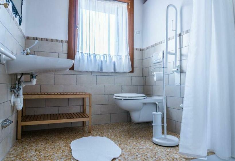 带1个卧室带泳池的公寓, Agriturismo Dai Gobbi