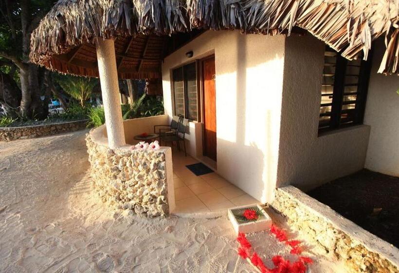 بانگلوی استاندارد با چشم‌انداز دریا, Breakas Beach Resort
