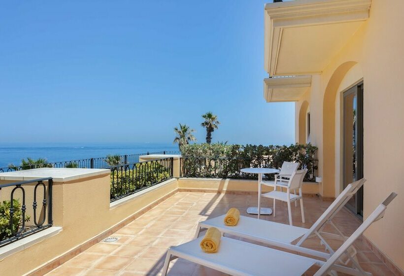 سوییت, Hilton Malta