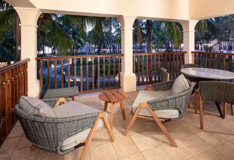 سوییت لوکس, Hilton Malta