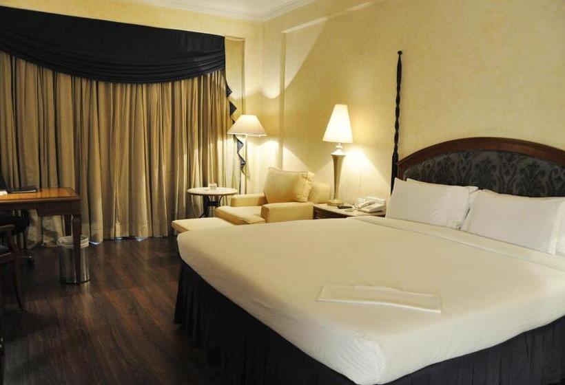 スーペリアールーム, Radisson Hotel Varanasi