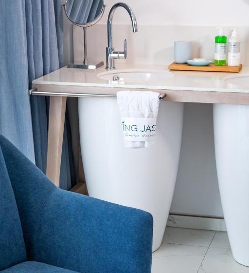 Студия Стандарт Двуспальная Кровать, King Jason Protaras   Designed For Adults By Louis Hotels