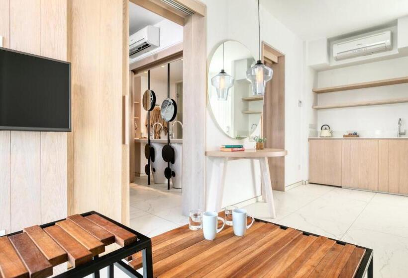 Люкс Боковой Вид на Море, King Jason Protaras   Designed For Adults By Louis Hotels