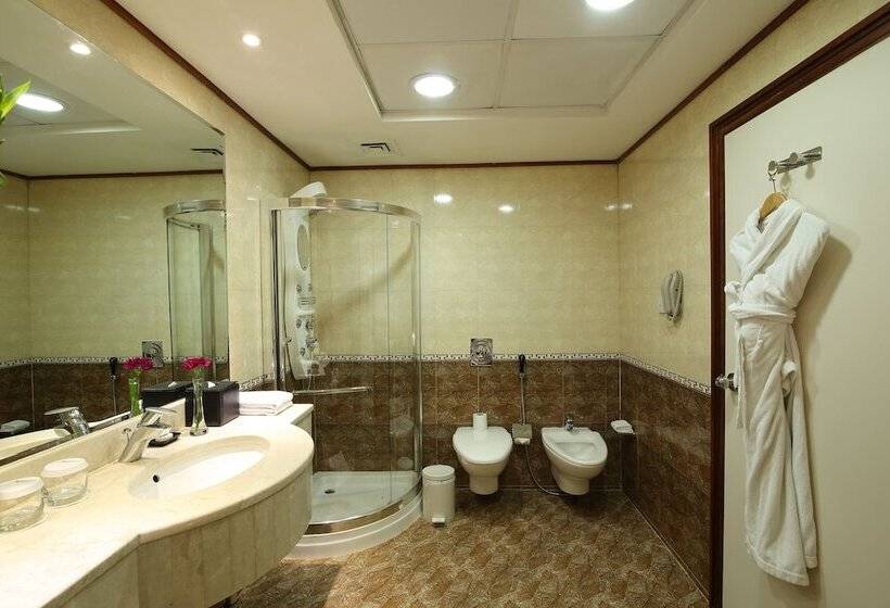 Президентский Люкс, Coral Dubai Deira
