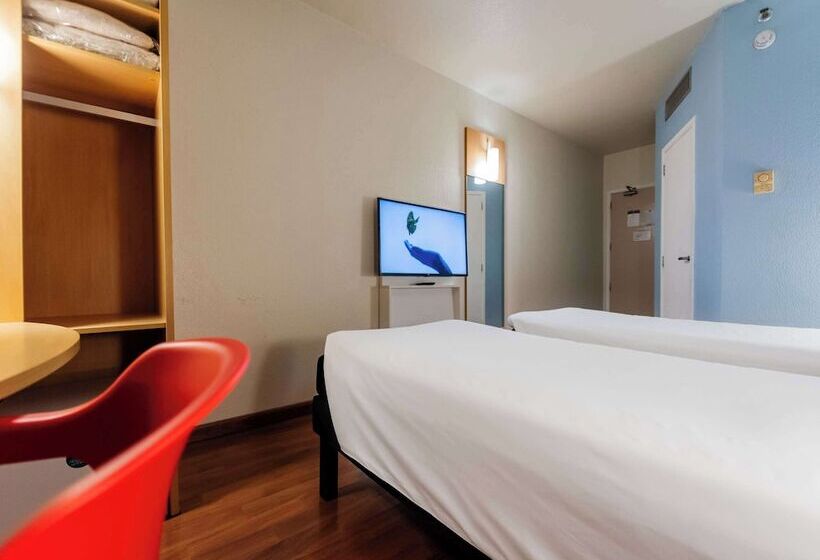 스탠다드 룸, Ibis Joinville