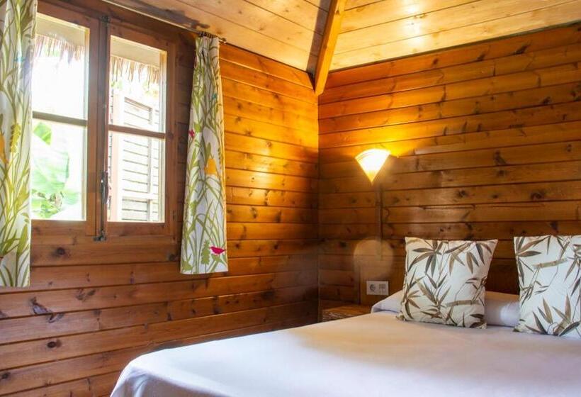 デラックスバンガロー, Camping & Resort Sangulí Salou