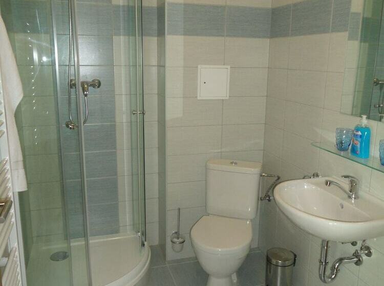Студио Comfort, Penzion Dominik