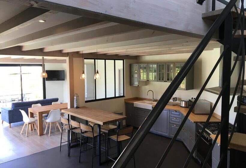 Вилла с 1 спальней и бассейном, Villa Mané Lann Maison D Hôtes & Spa