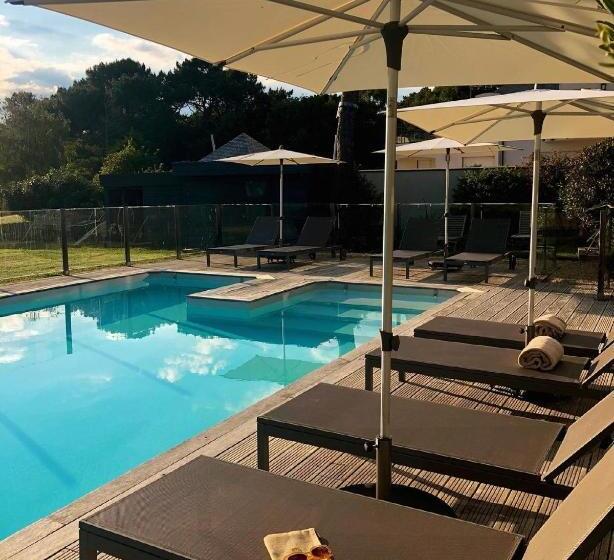 Номер Стандарт Вид на Бассейн, Villa Mané Lann Maison D Hôtes & Spa